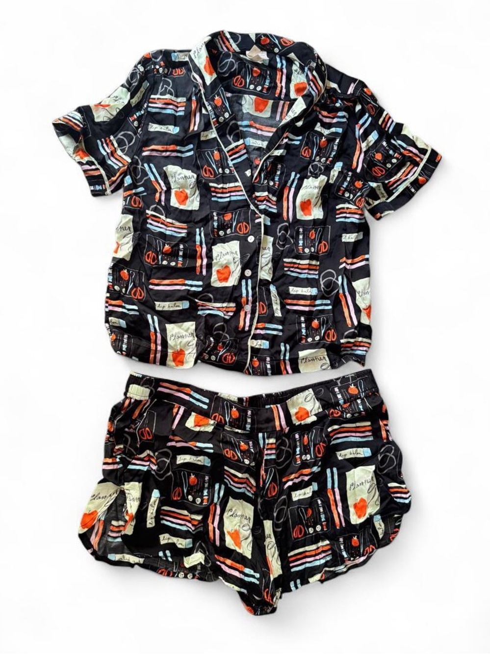 Lyrebird satin colorful Black Short Sleeve Pajama Set with Multicolor Print